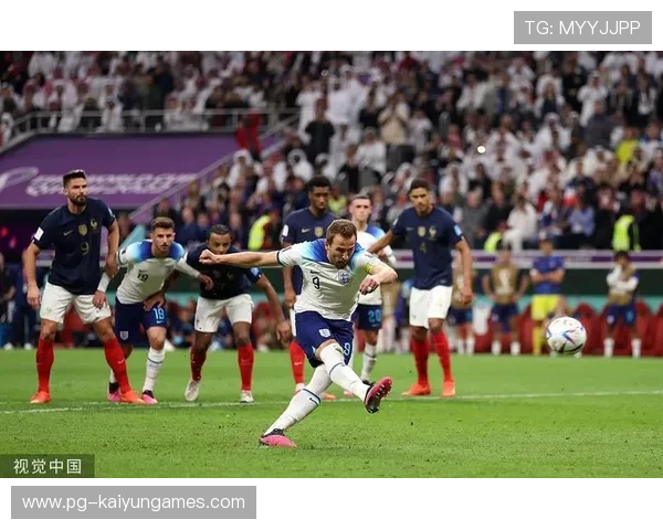 凯恩突施远射将看台情绪点燃