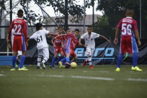 开云官方网站-中国足球俱乐部积极参与公益足球活动，足球公益比赛