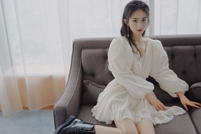 kaiyun.com-蝶泳划水效率值首次用于分段评分，蝶泳的划水动作轨迹是三维的