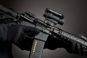 开云入口-英超激烈争冠：悬念逐步揭晓！，英超经典比赛