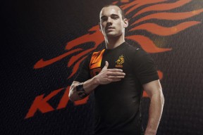 开云平台-埃弗顿加强中路推进寻找破门机会，埃弗顿阵型